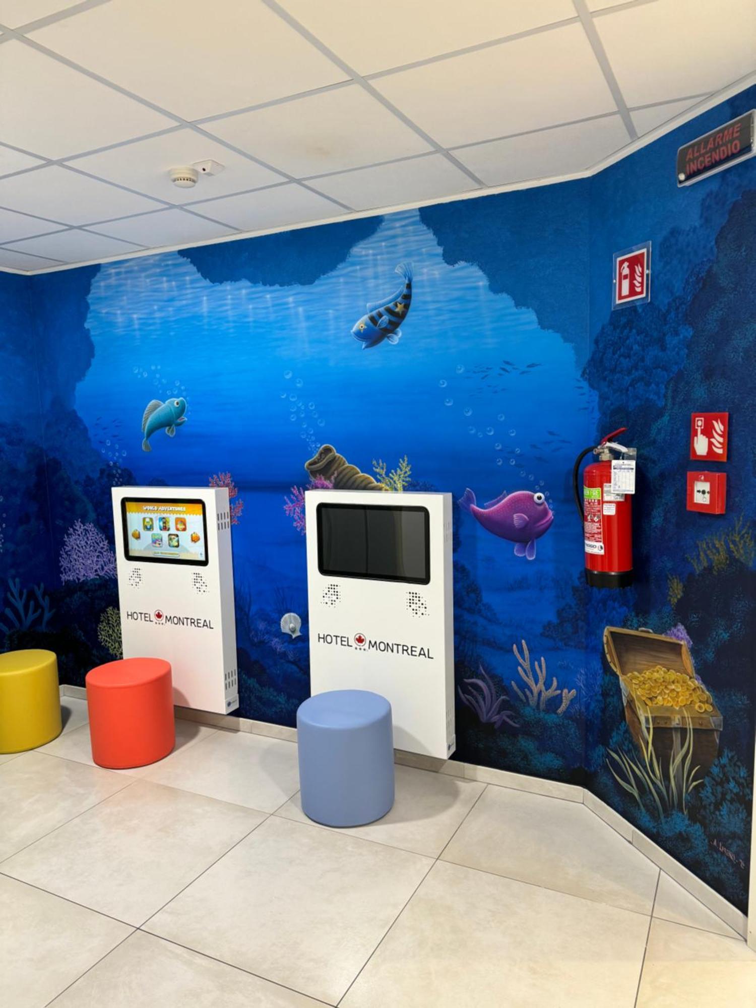 Hotel Montreal Bibione Bagian luar foto