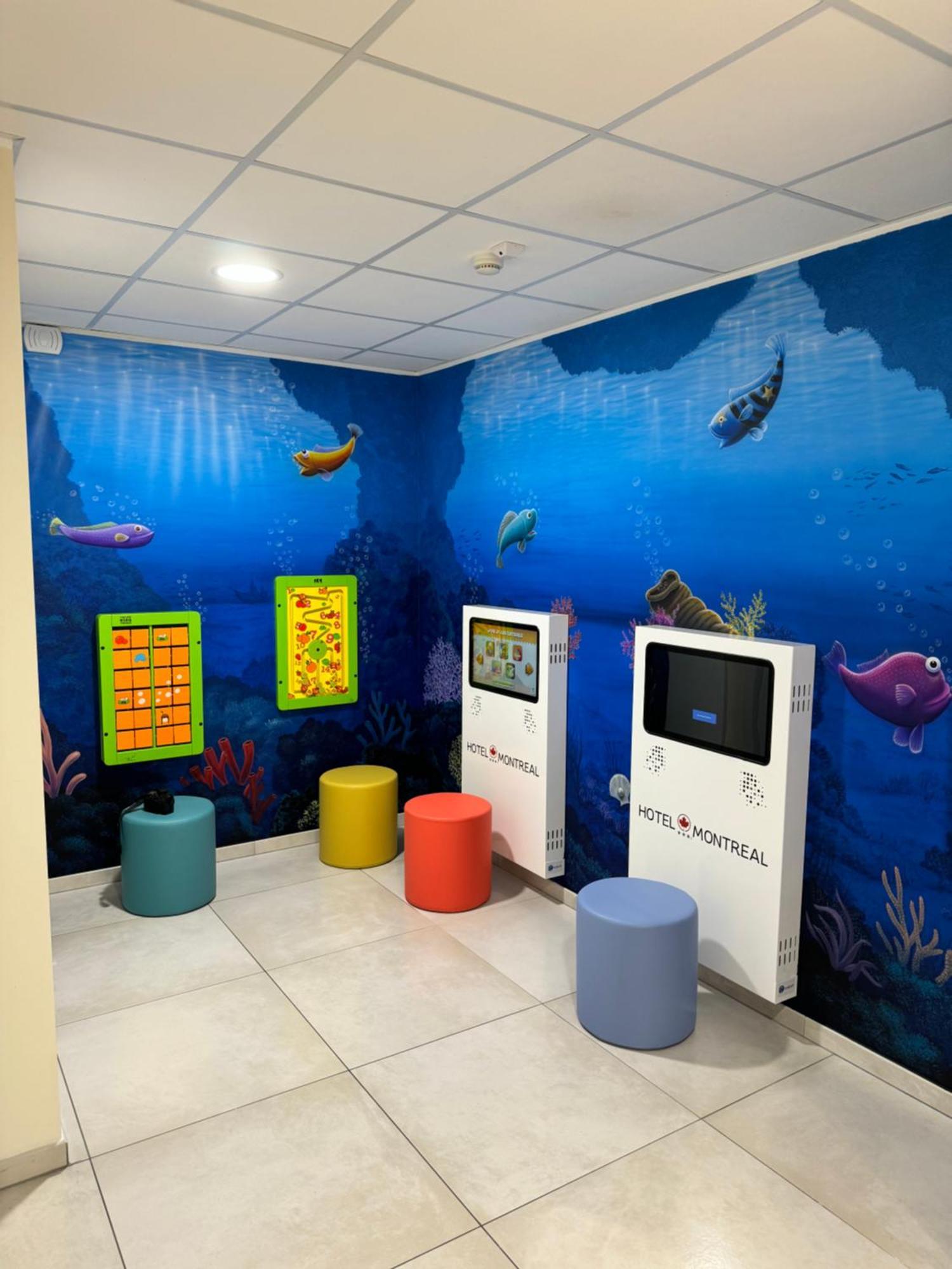 Hotel Montreal Bibione Bagian luar foto