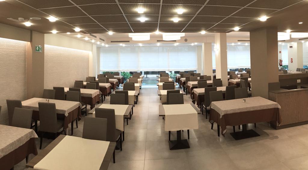 Hotel Montreal Bibione Bagian luar foto